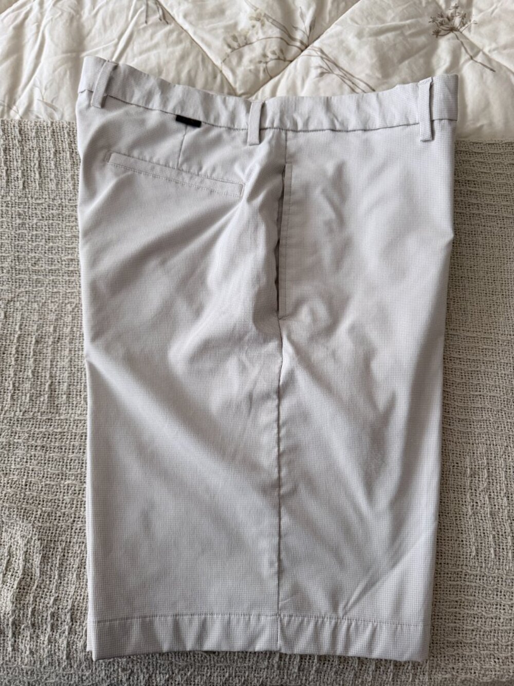 Greg Norman Men's Golf Shorts